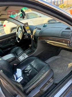 بي ام دبليو الفئة 7